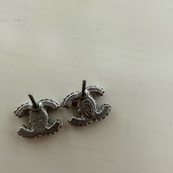 authentic chanel cc crystal earrings - Picture 2 of 3